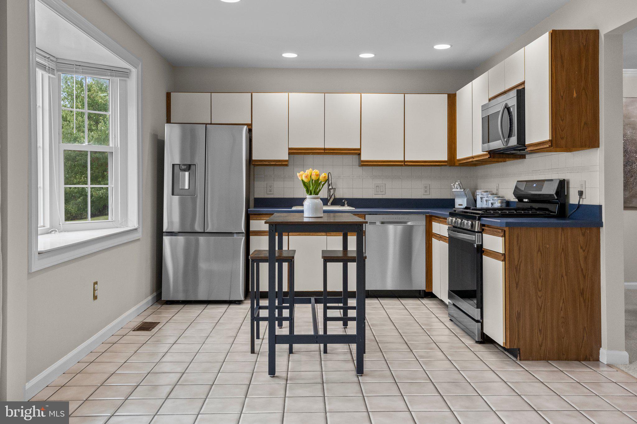 1621 Covington Road, Unit 11 Yardley, PA 19067 - Photo 13 of 36 Kitchen