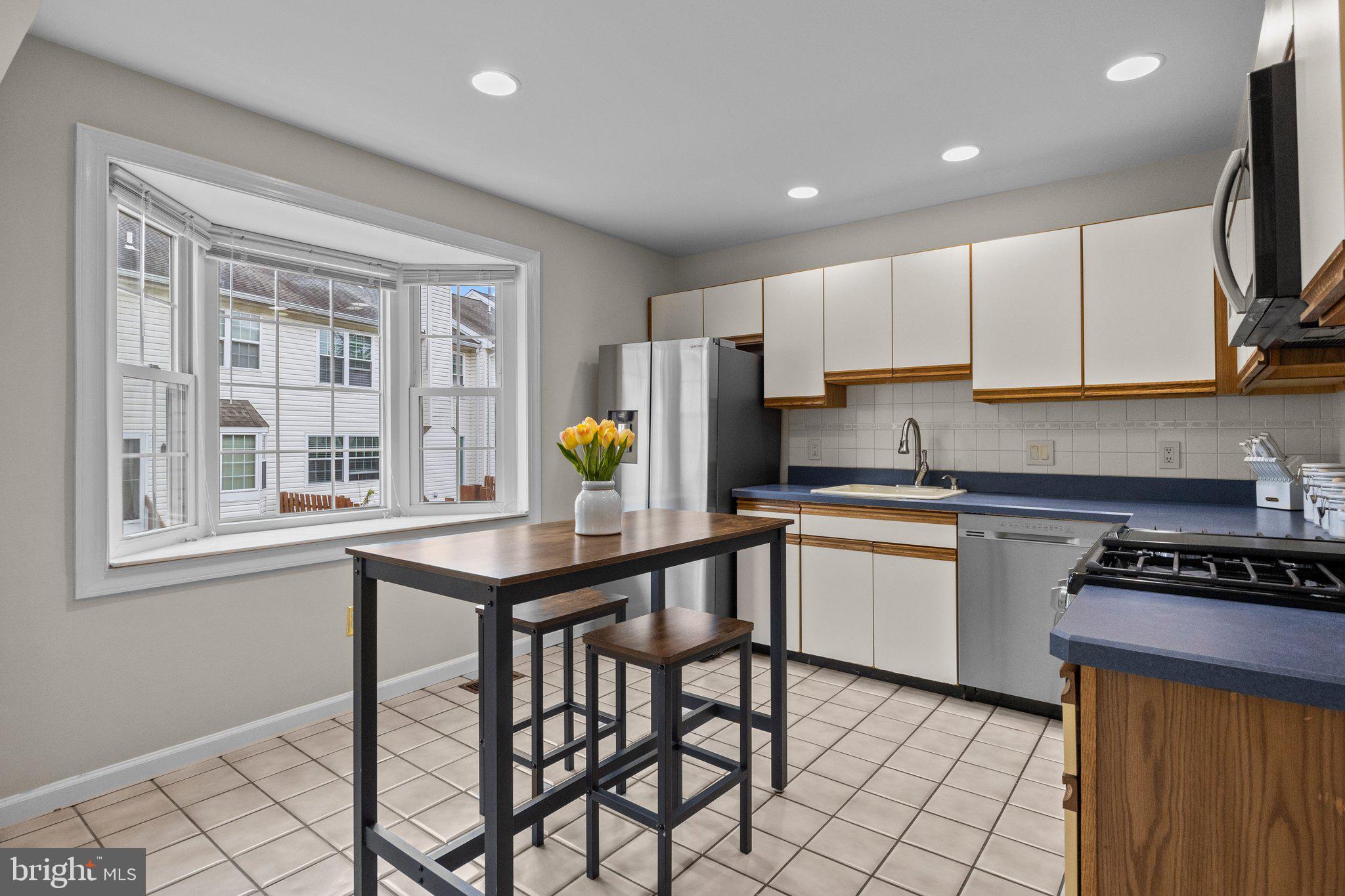 1621 Covington Road, Unit 11 Yardley, PA 19067 - Photo 15 of 36 Kitchen