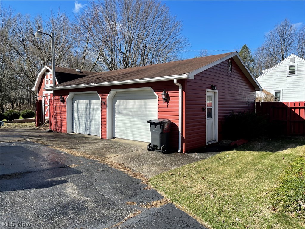 3842 Gordon Road Ashtabula, OH 44004 - Photo 3 of 11
