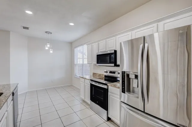 $425,000 | 13604 Justice Street, Fort Worth, TX 76040