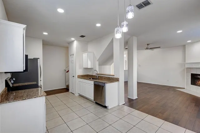 $425,000 | 13604 Justice Street, Fort Worth, TX 76040