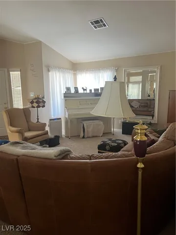 $2,600 | 841 Rusty Anchor Way, Henderson, NV 89002