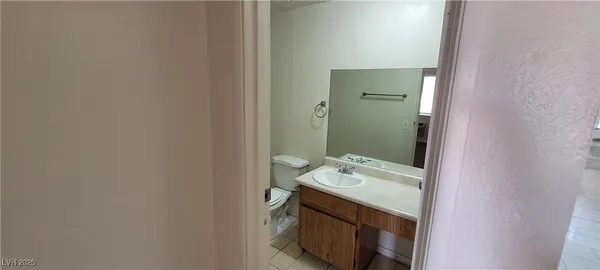 $760 | 4955 Jeffreys Street, Unit 703, Las Vegas, NV 89119