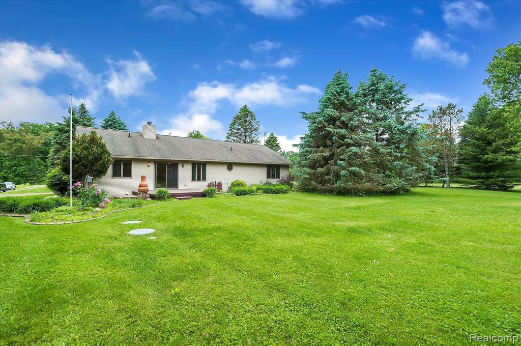 1674 North Hacker Road Howell, MI 48843 - Photo 34 of 40