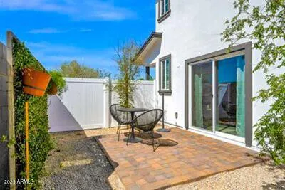 $2,200 | 16875 North 12th Street, Unit 16, Phoenix, AZ 85022