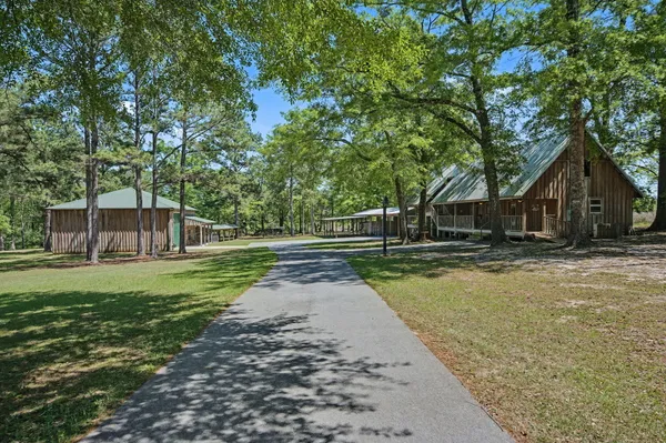 $649,900 | 8109 Highway 189, Baker, FL 32531