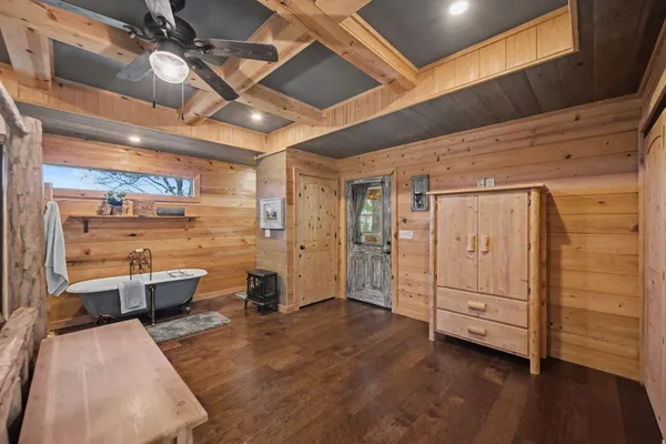 $649,900 | 8109 Highway 189, Baker, FL 32531