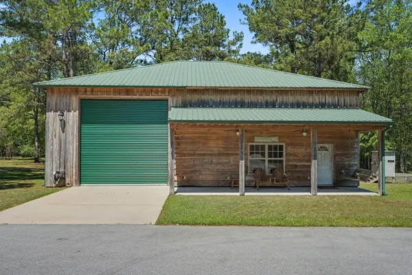 $649,900 | 8109 Highway 189, Baker, FL 32531