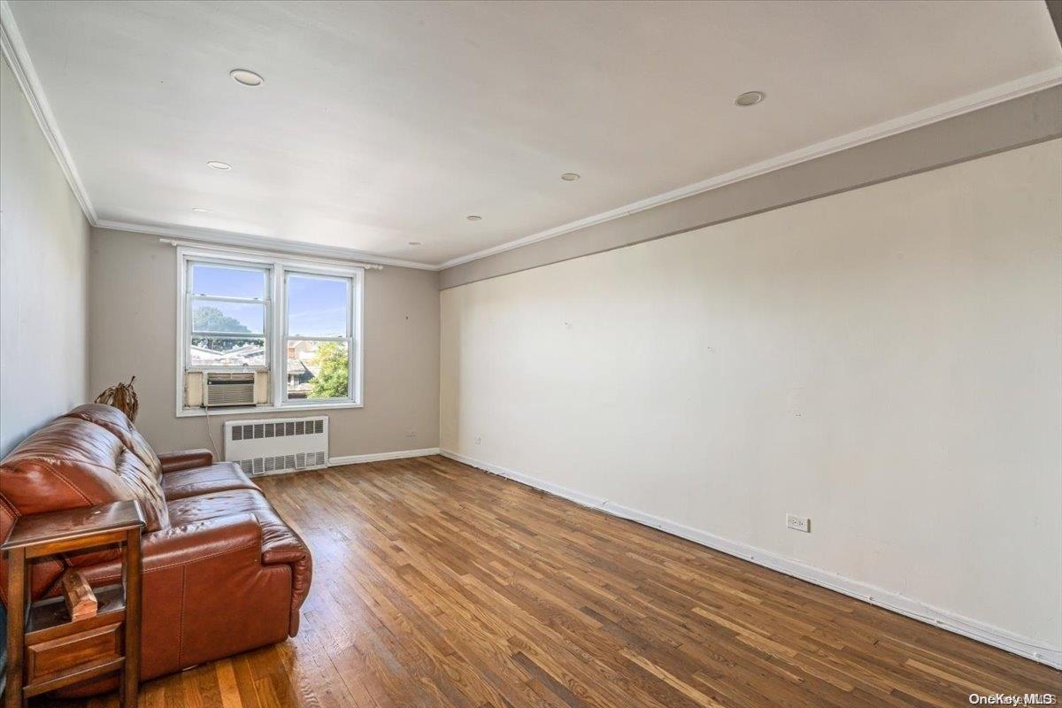 33-25 90th Street, Unit 3A Queens, NY 11372 - Photo 3 of 20