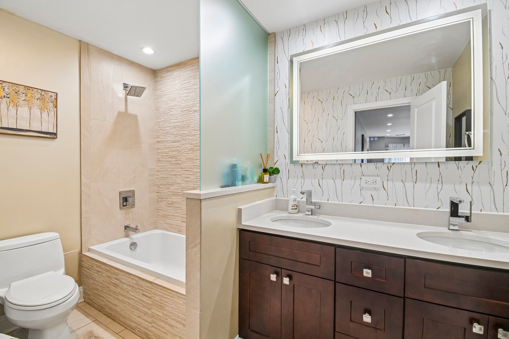 8630 Waukegan Road, Unit 414 Morton Grove, IL 60053 - Photo 10 of 15