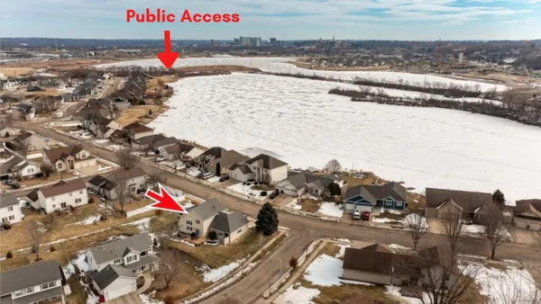 $575,000 | 3269 Lake Street Northwest, Rochester, MN 55901