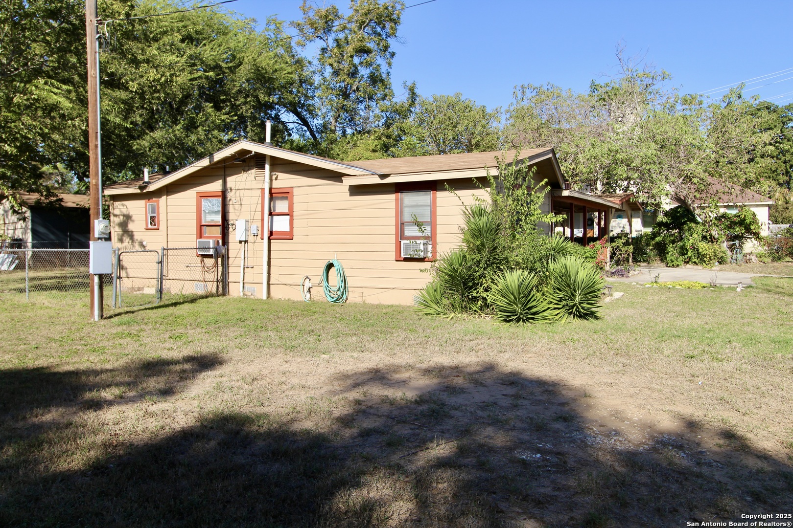 19411 South Somerset Street Lytle, TX 78052 - Photo 4 of 27 a view of front of house with a yard