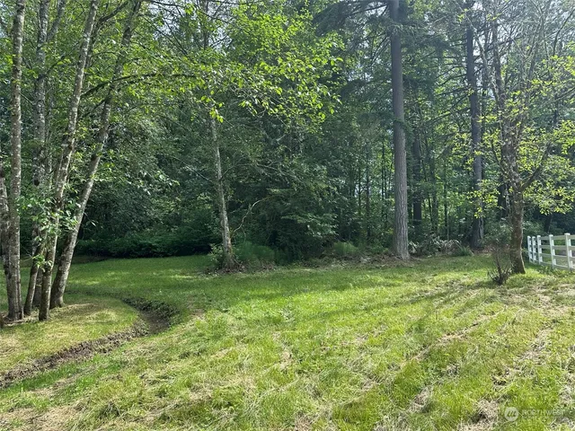 $150,000 | 120-xx 196th Avenue Northeast, Redmond, WA 98053