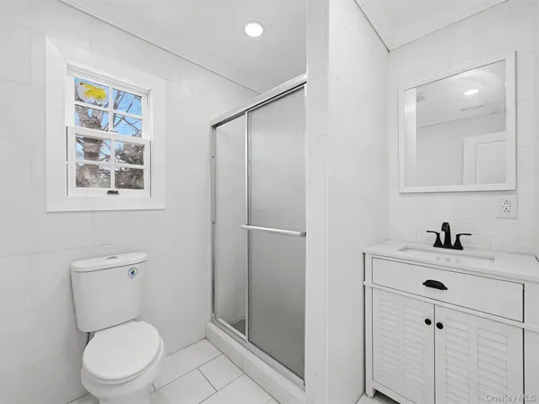 $849,000 | 10 Curlin Lane, St. James, NY 11780