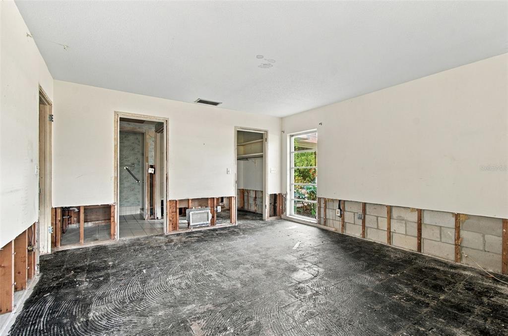 1996 Glenn Road Clearwater, FL 33764 - Photo 18 of 51 Gallery Image 18