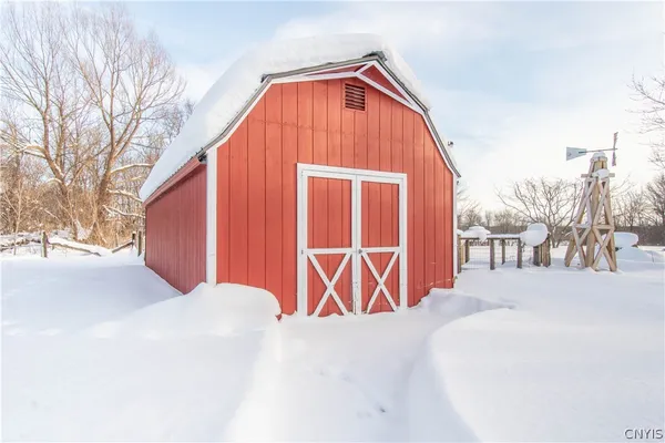 $199,900 | 372 East Kirby Street, Brownville, NY 13634