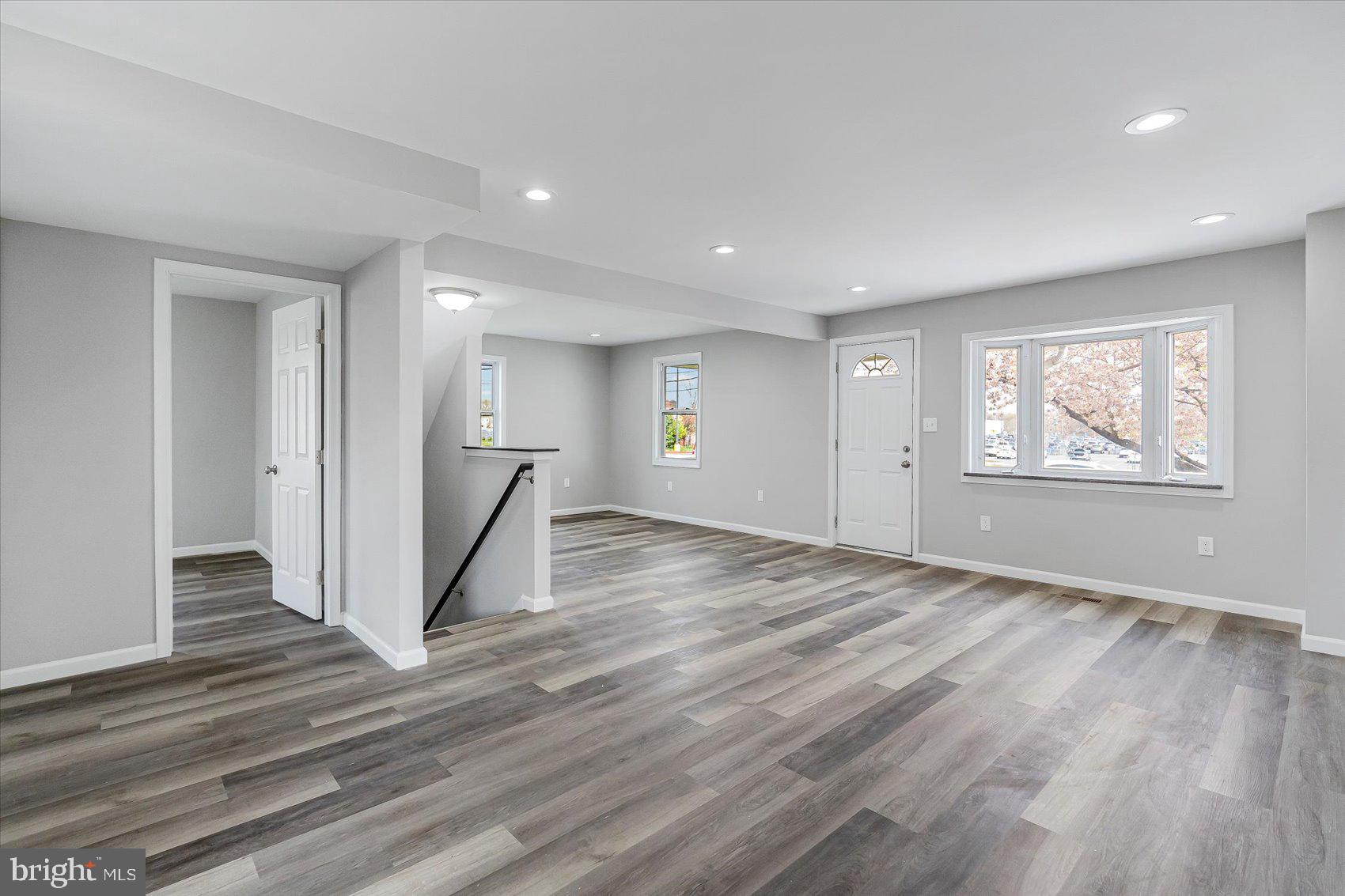 1315 North Point Road Baltimore, MD 21222 - Photo 10 of 48