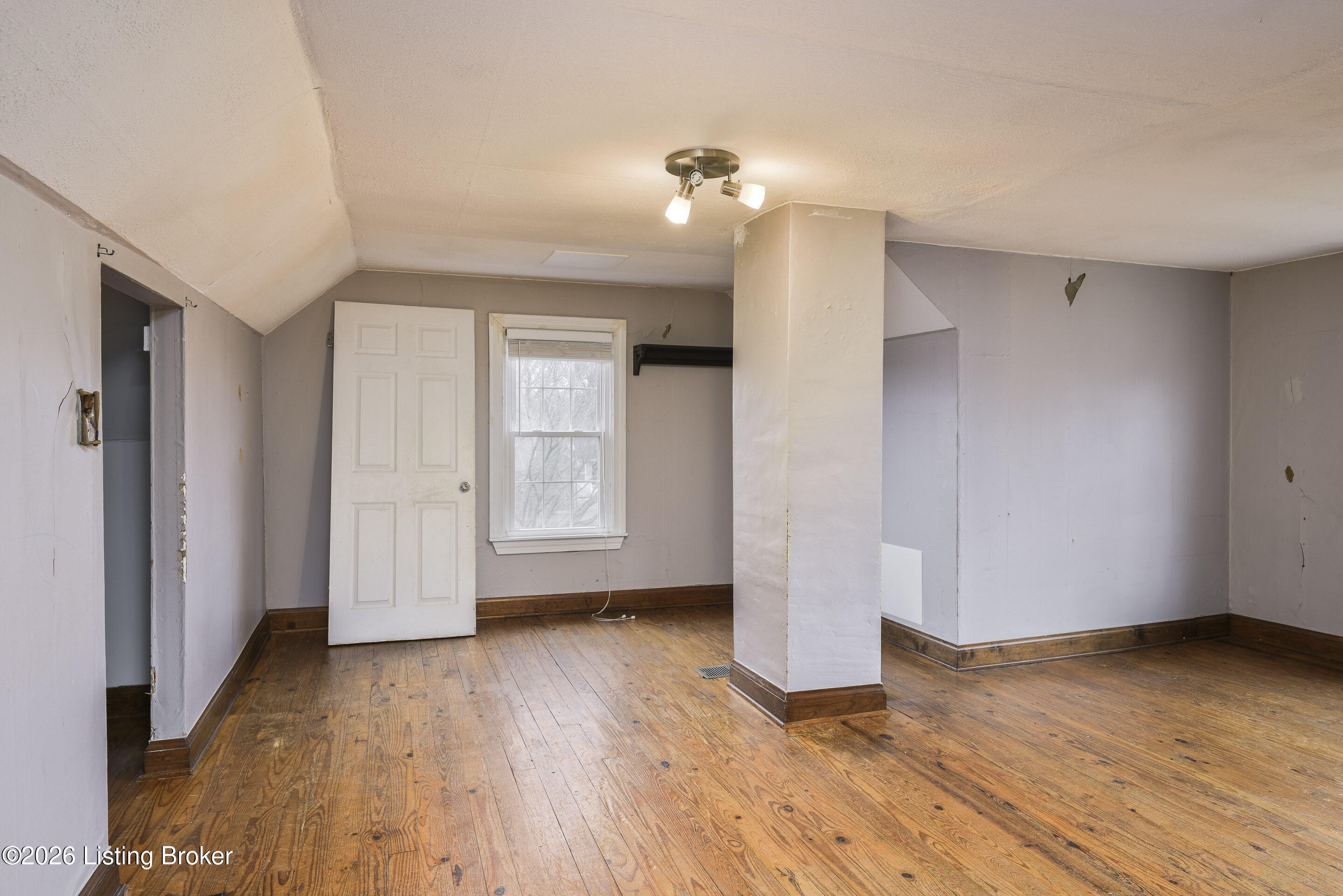 5208 Valley Station Road Louisville, KY 40272 - Photo 21 of 35 DHI-121