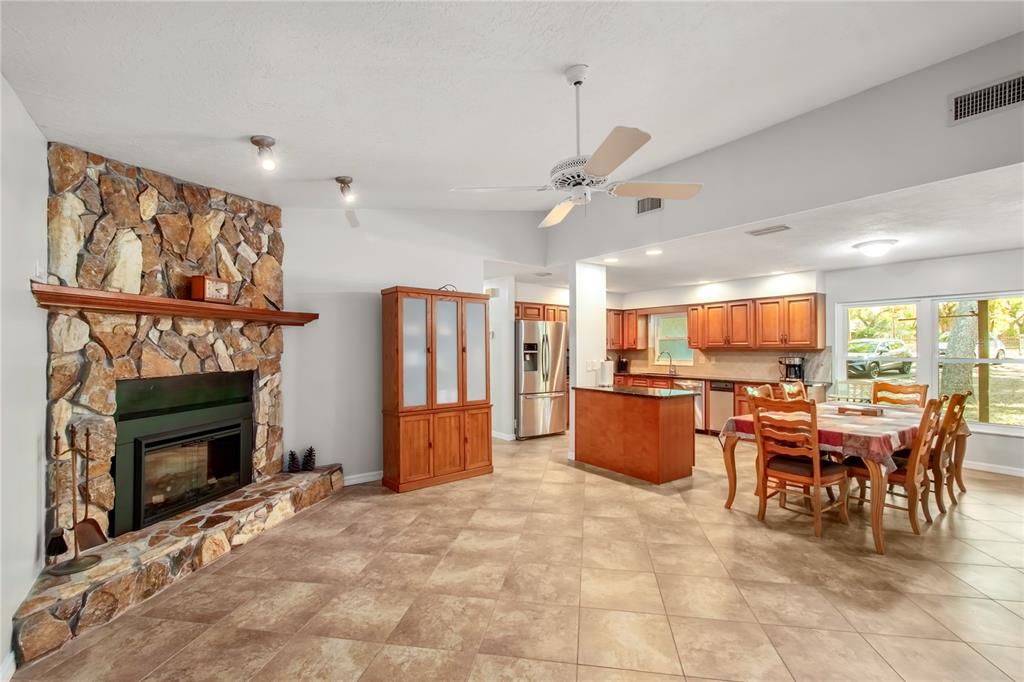 3005 Southeast 160th Ln Road Summerfield, FL 34491 - Photo 18 of 51