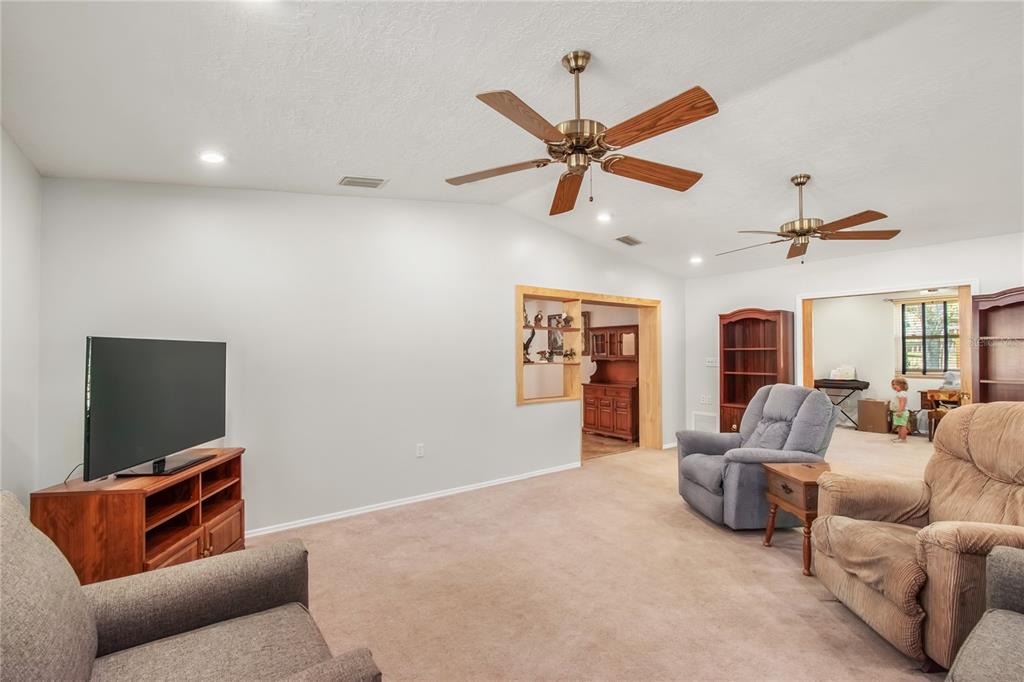 3005 Southeast 160th Ln Road Summerfield, FL 34491 - Photo 24 of 51