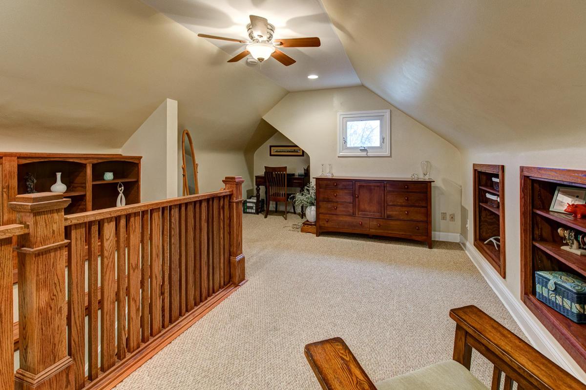 3100 Minerva Lake Road Columbus, OH 43231 - Photo 16 of 26 Gallery Image 16