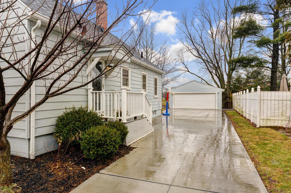 3100 Minerva Lake Road Columbus, OH 43231 - Photo 23 of 26 Gallery Image 23