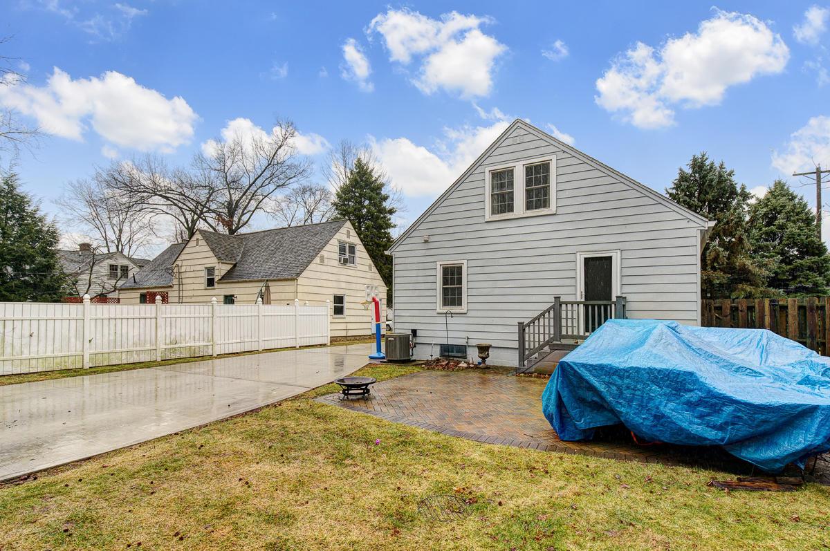 3100 Minerva Lake Road Columbus, OH 43231 - Photo 25 of 26 Gallery Image 25
