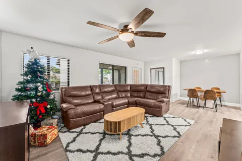 $225,000 | 508 Shady Pine Way, Unit D2, Greenacres, FL 33415
