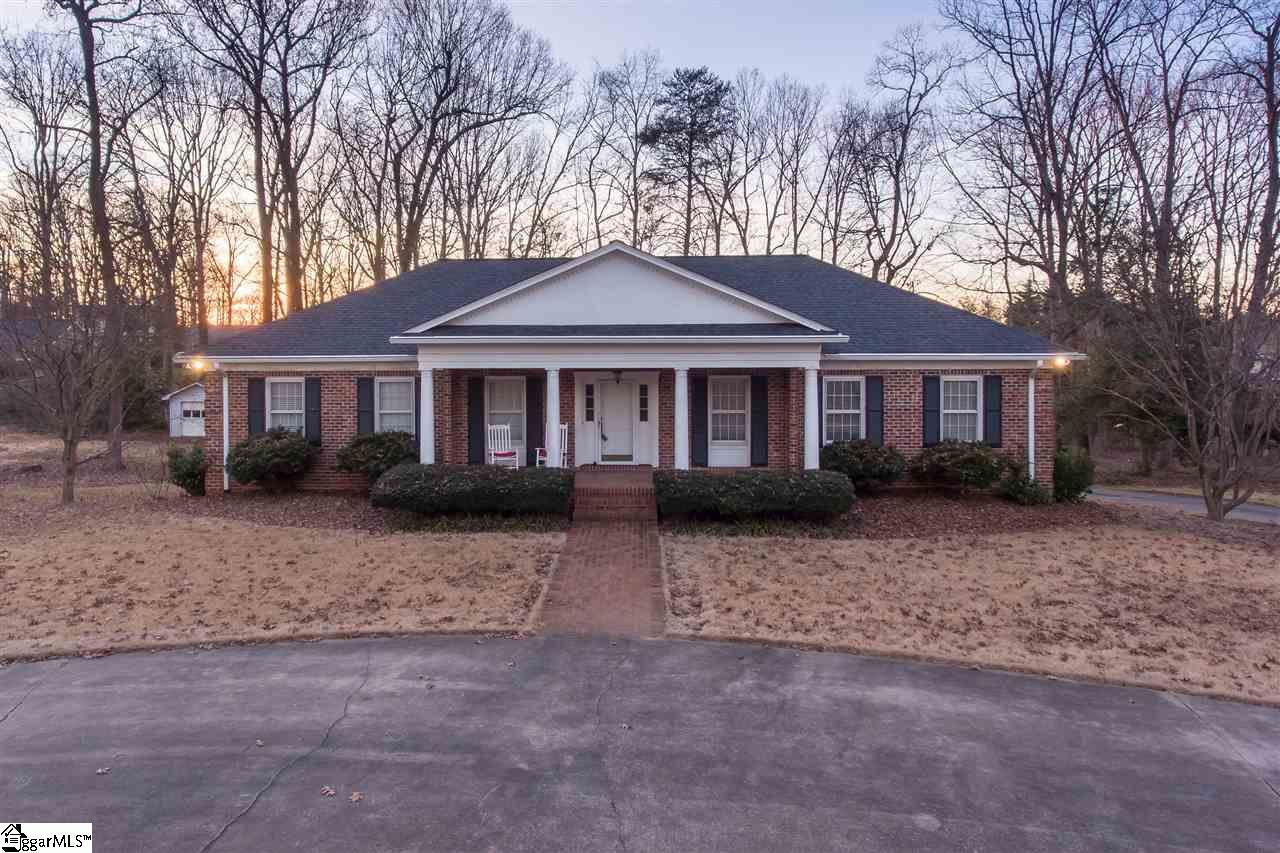 1020 Boiling Springs Road Greer, SC 29650 - Photo 1 of 34