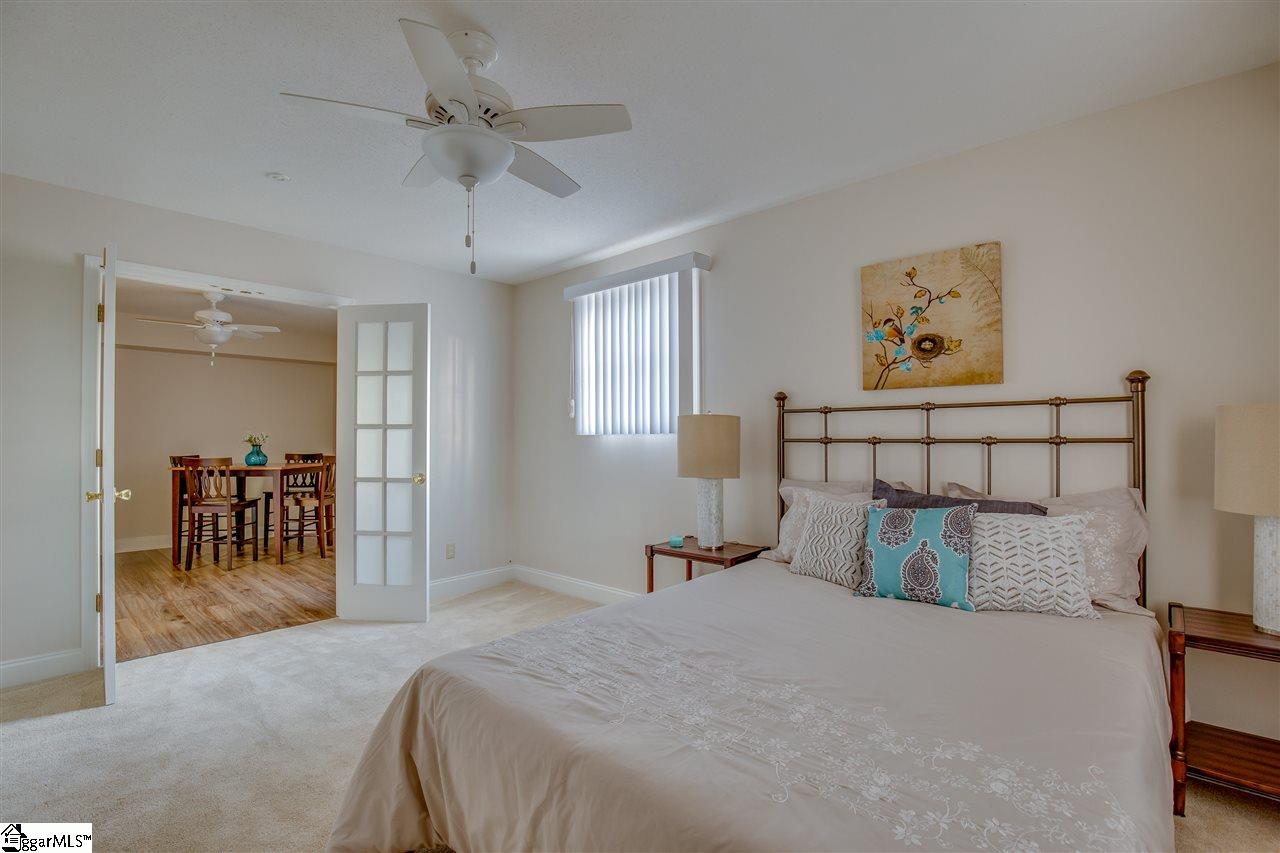 1020 Boiling Springs Road Greer, SC 29650 - Photo 19 of 34