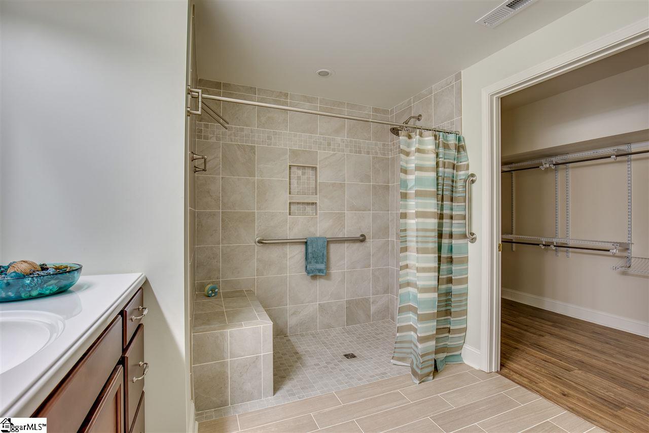 1020 Boiling Springs Road Greer, SC 29650 - Photo 20 of 34