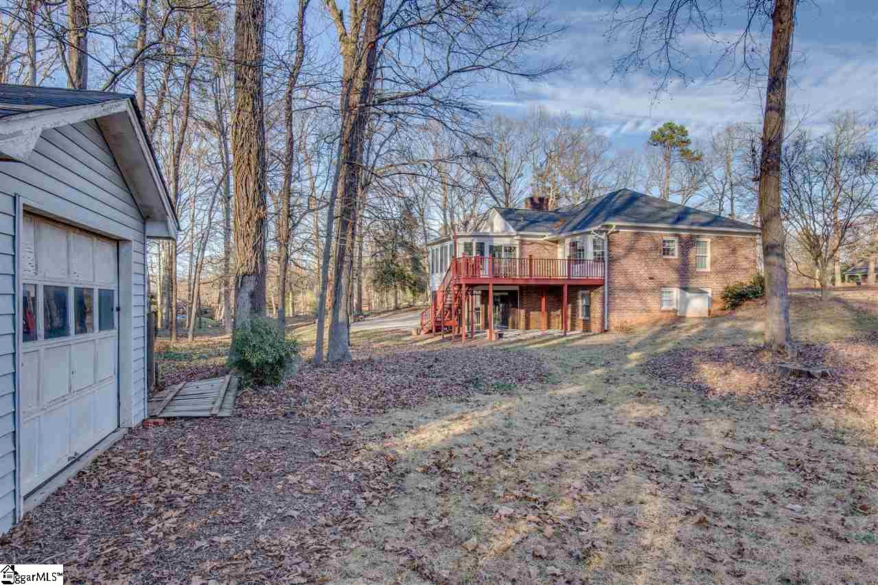1020 Boiling Springs Road Greer, SC 29650 - Photo 29 of 34