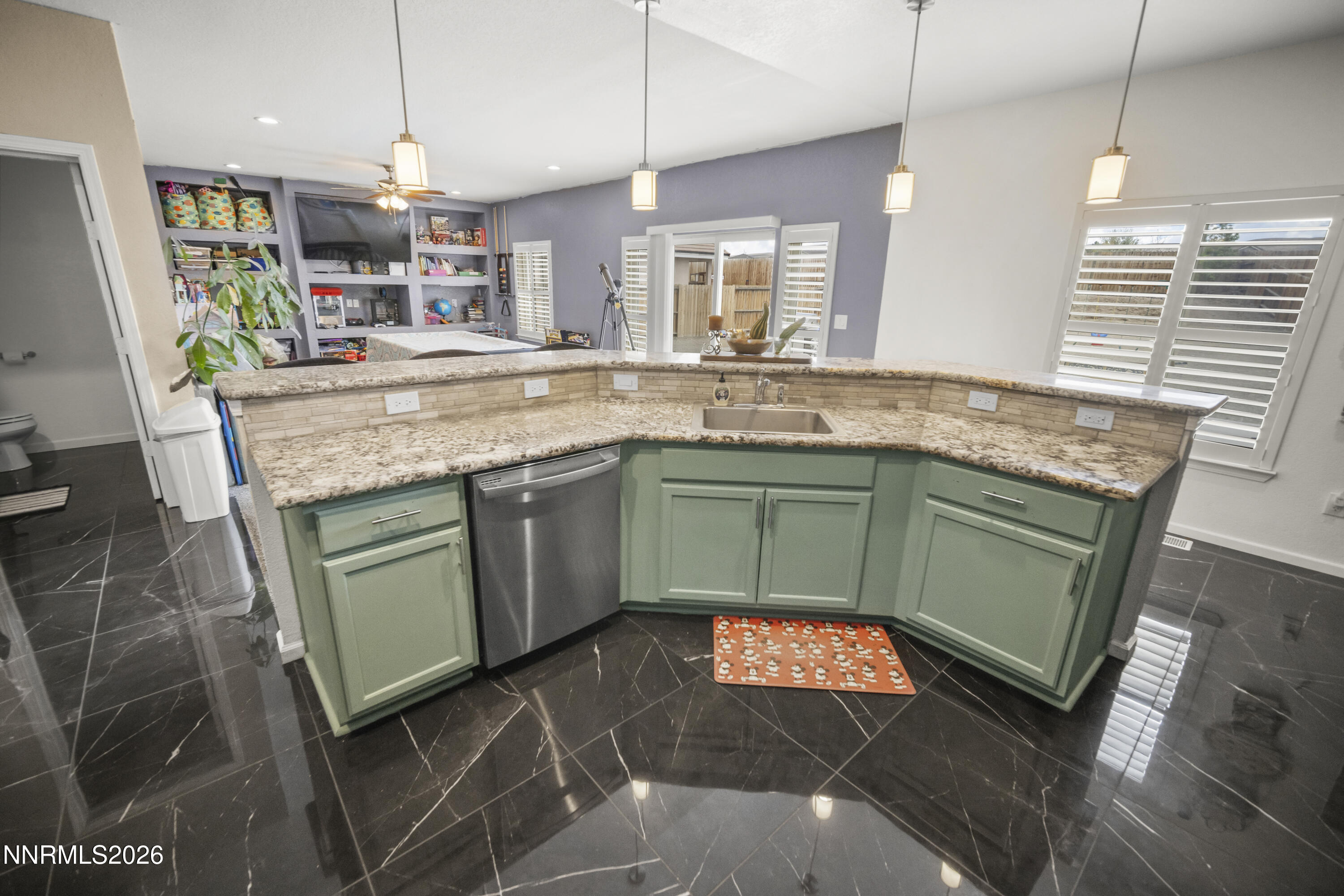 2983 North Fork Road Fernley, NV 89408 - Photo 22 of 55 _S1A6863