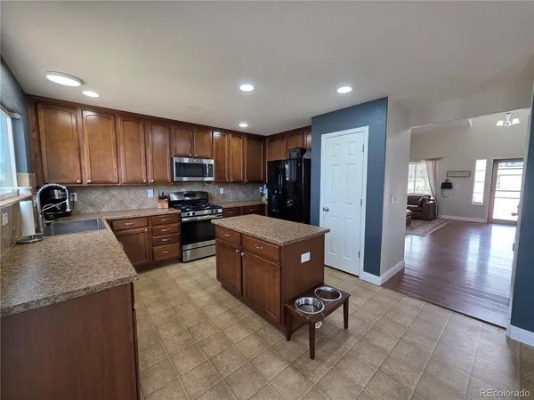 $2,600 | 8807 Silver Glen Drive, Fountain, CO 80817