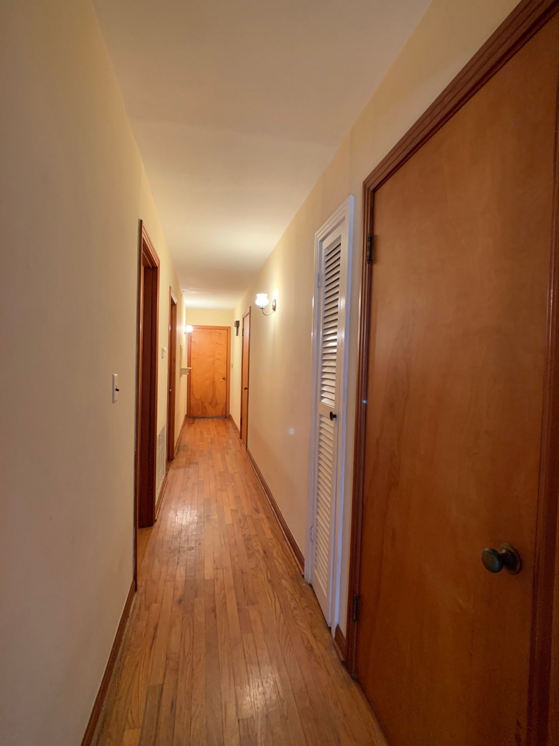519 West Commerce Street Buffalo, TX 75831 - Photo 27 of 28 a view of hallway with wooden floor