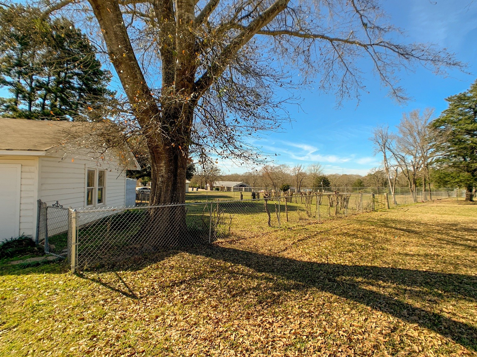 519 West Commerce Street Buffalo, TX 75831 - Photo 9 of 28 a view of a lake with a house