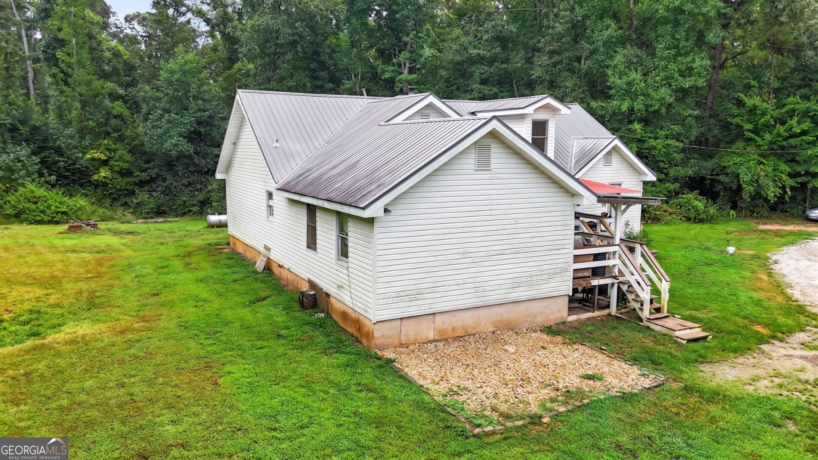 214 Walthall Road Jackson, GA 30233 - Photo 24 of 26 Gallery Image 24