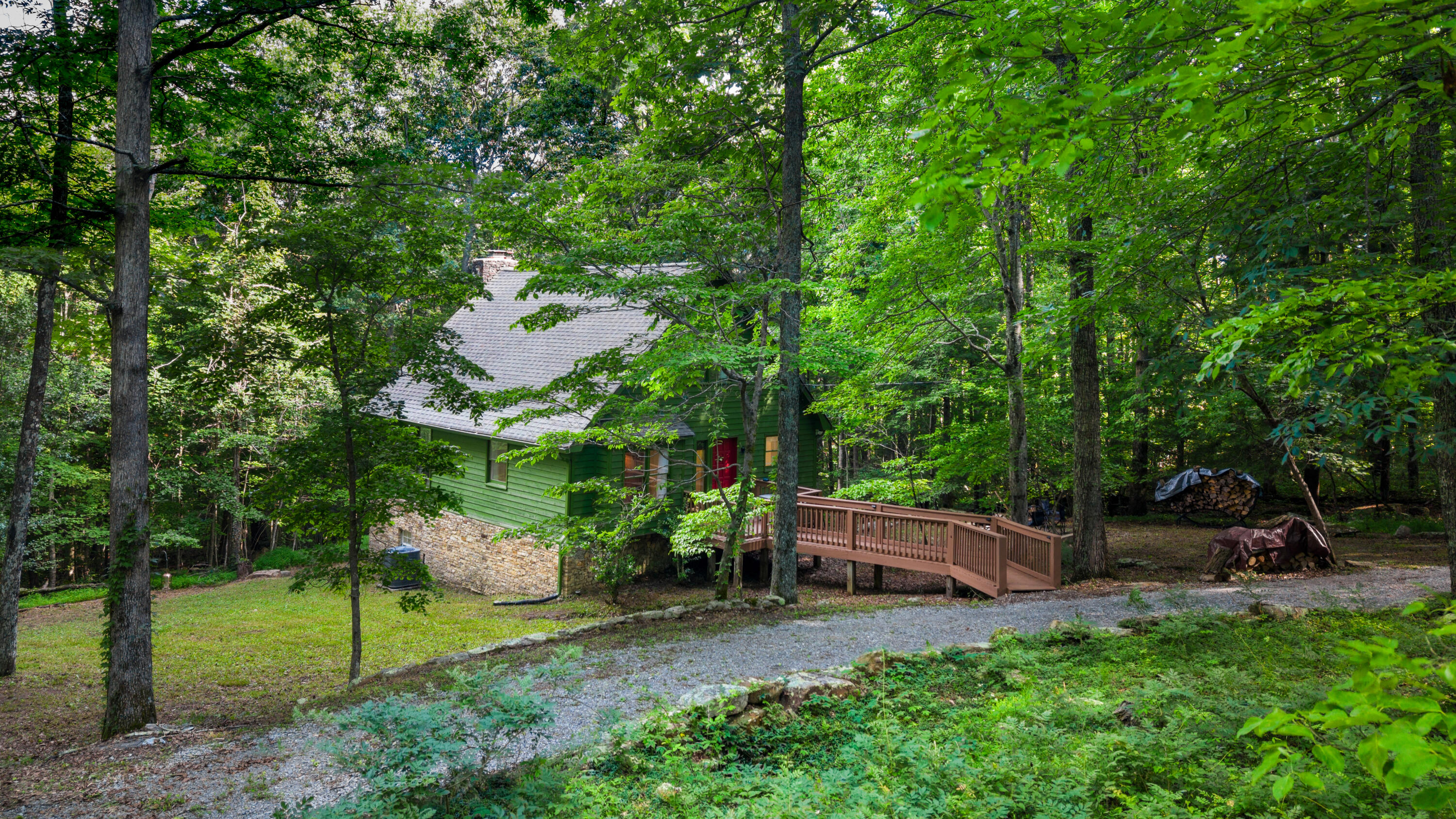 158 Lookout Drive Rising Fawn, GA 30738 - Photo 7 of 59 CIRCULAR DRIVEWAY