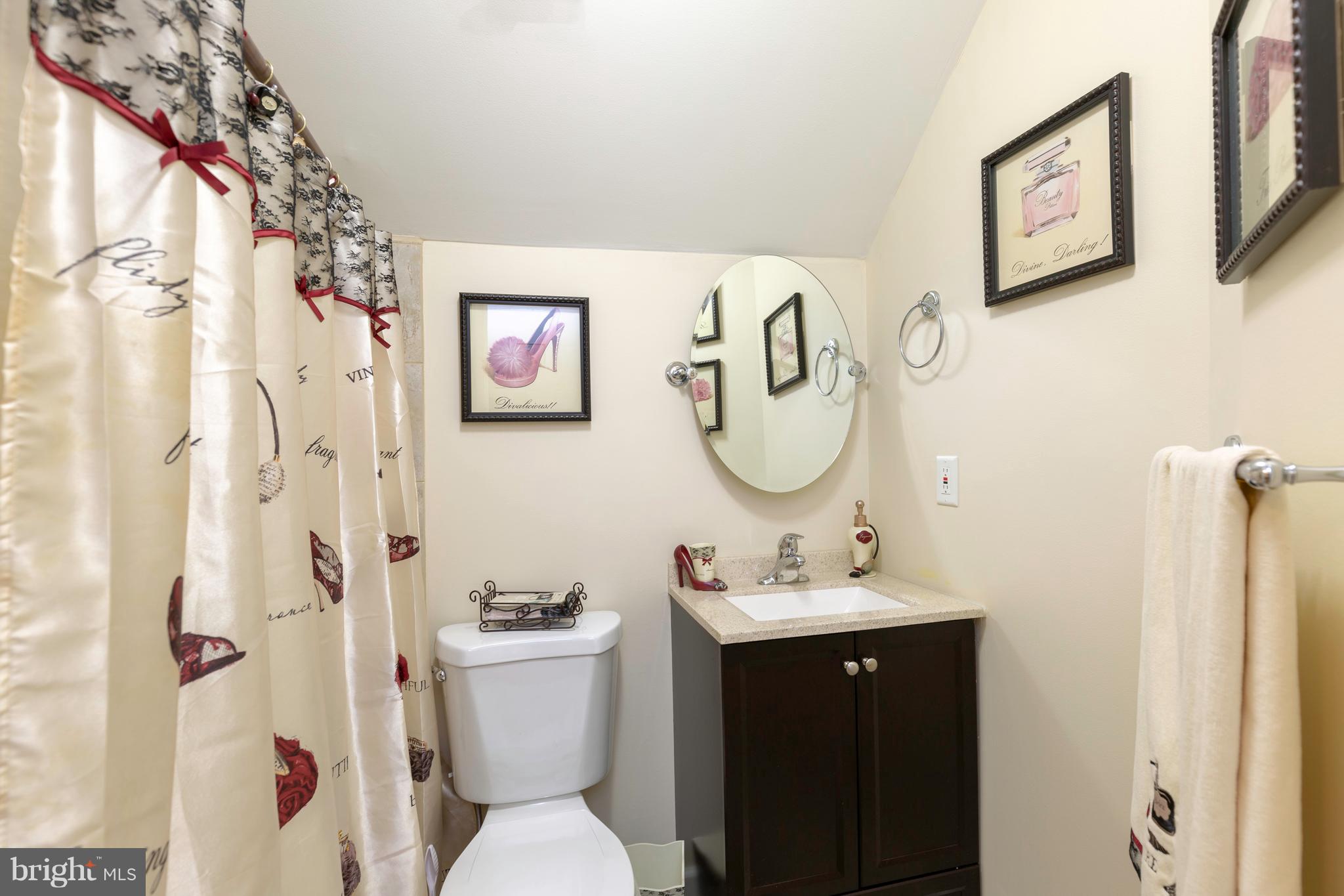 1 Twin Oaks Road Linthicum, MD 21090 - Photo 17 of 84