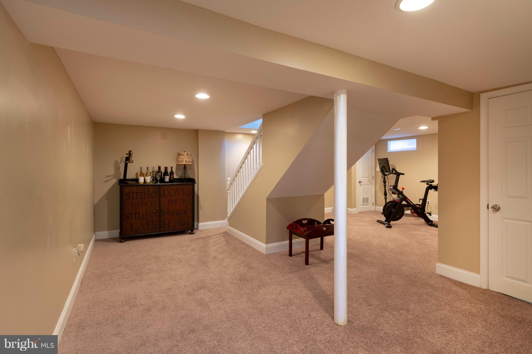 1 Twin Oaks Road Linthicum, MD 21090 - Photo 38 of 84
