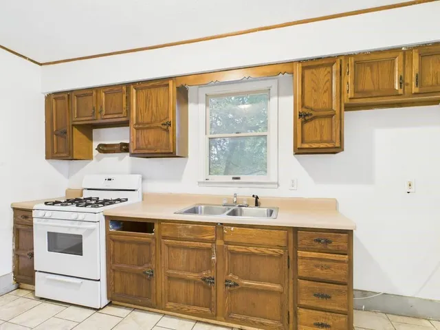 $57,500 | 622 South Little Street, Fort Scott, KS 66701