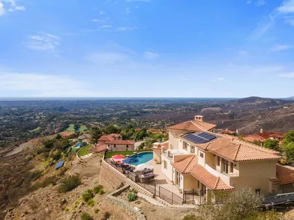 $3,965,000 | 7795 Camino De Arriba, Rancho Santa Fe, CA 92067