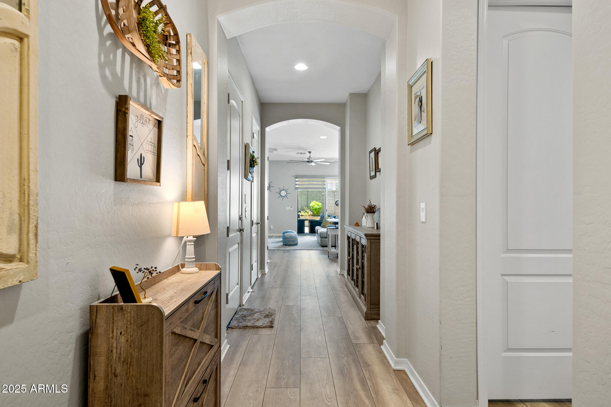 4155 East Jesse Street Gilbert, AZ 85295 - Photo 11 of 71 twinflamerealestatemedia-15_(2025)