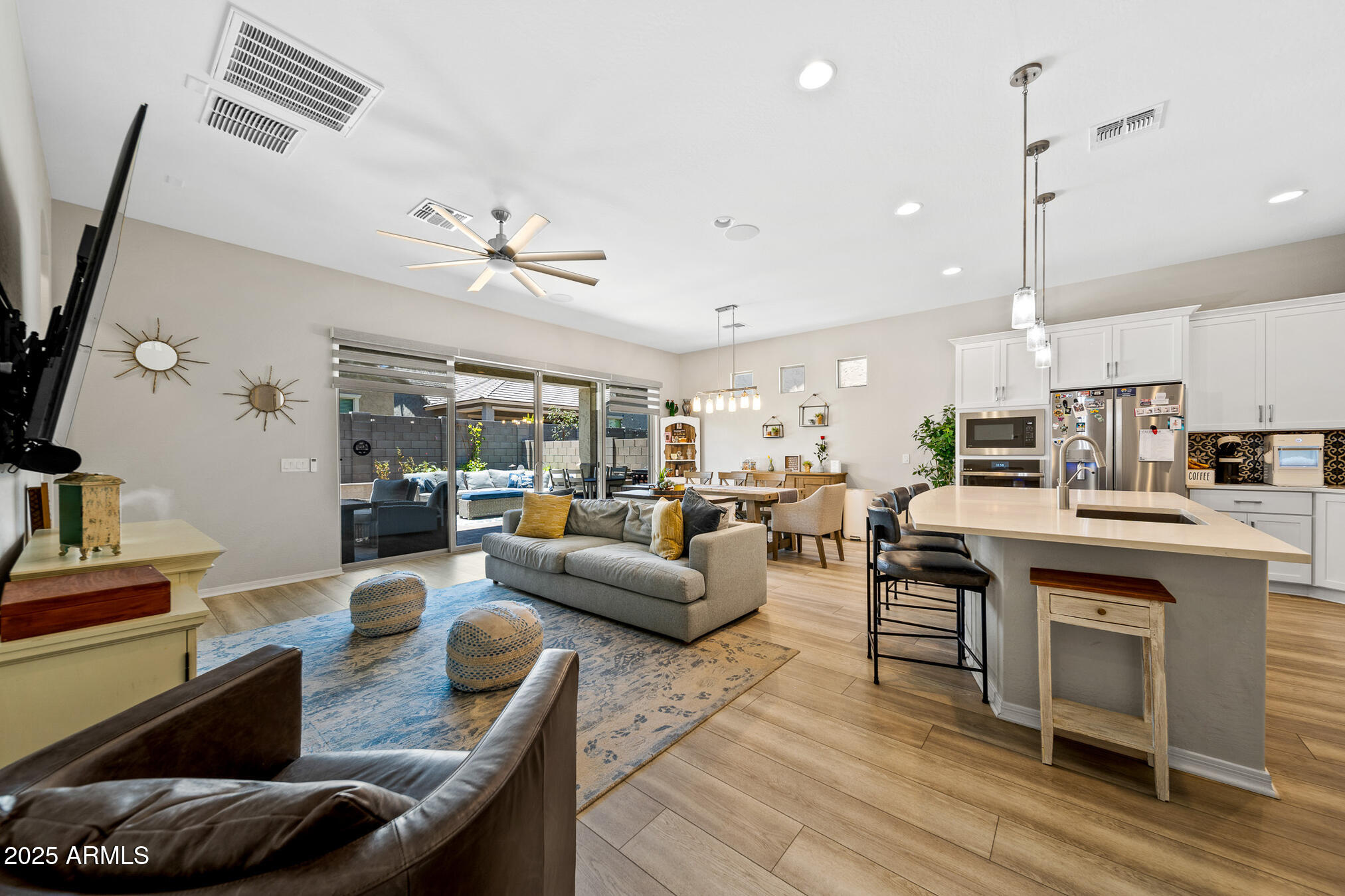 4155 East Jesse Street Gilbert, AZ 85295 - Photo 15 of 71 twinflamerealestatemedia-19_(2025)