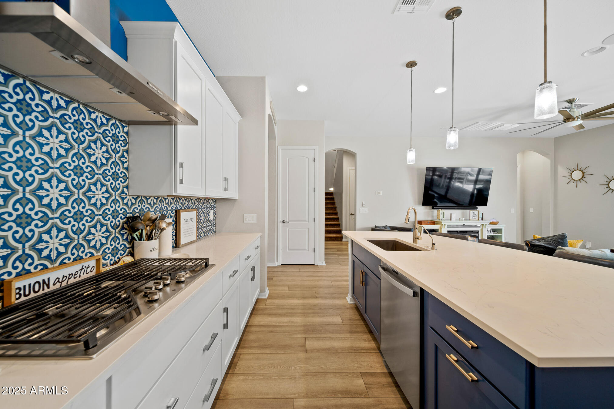 4155 East Jesse Street Gilbert, AZ 85295 - Photo 22 of 71 twinflamerealestatemedia-28_(2025)