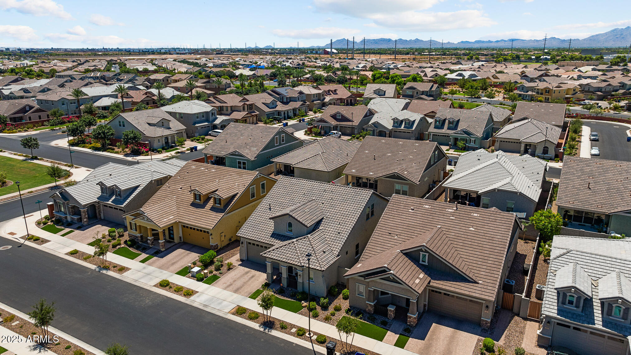 4155 East Jesse Street Gilbert, AZ 85295 - Photo 68 of 71 twinflamerealestatemedia-5_(2025)