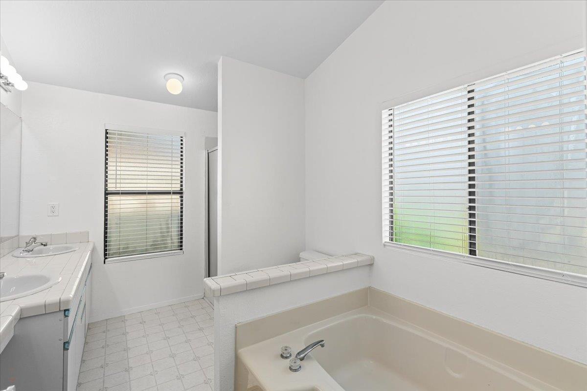 1500 Held Drive, Unit 79 Modesto, CA 95355 - Photo 23 of 56