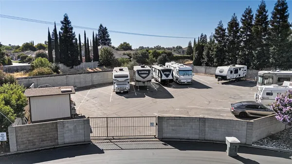 $128,000 | 1500 Held Drive, Unit 79, Modesto, CA 95355