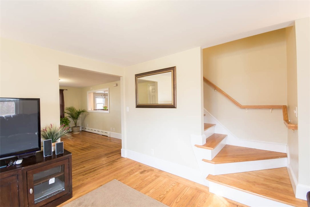40 Cook Street Tiverton, RI 02878 - Photo 12 of 23 Gallery Image 12