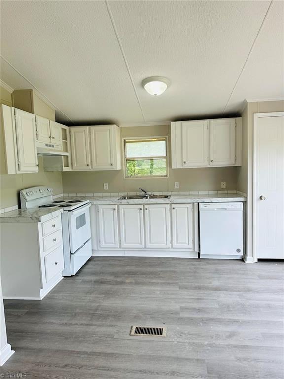 1099 Fulp Road Walnut Cove, NC 27052 - Photo 3 of 13 Gallery Image 3